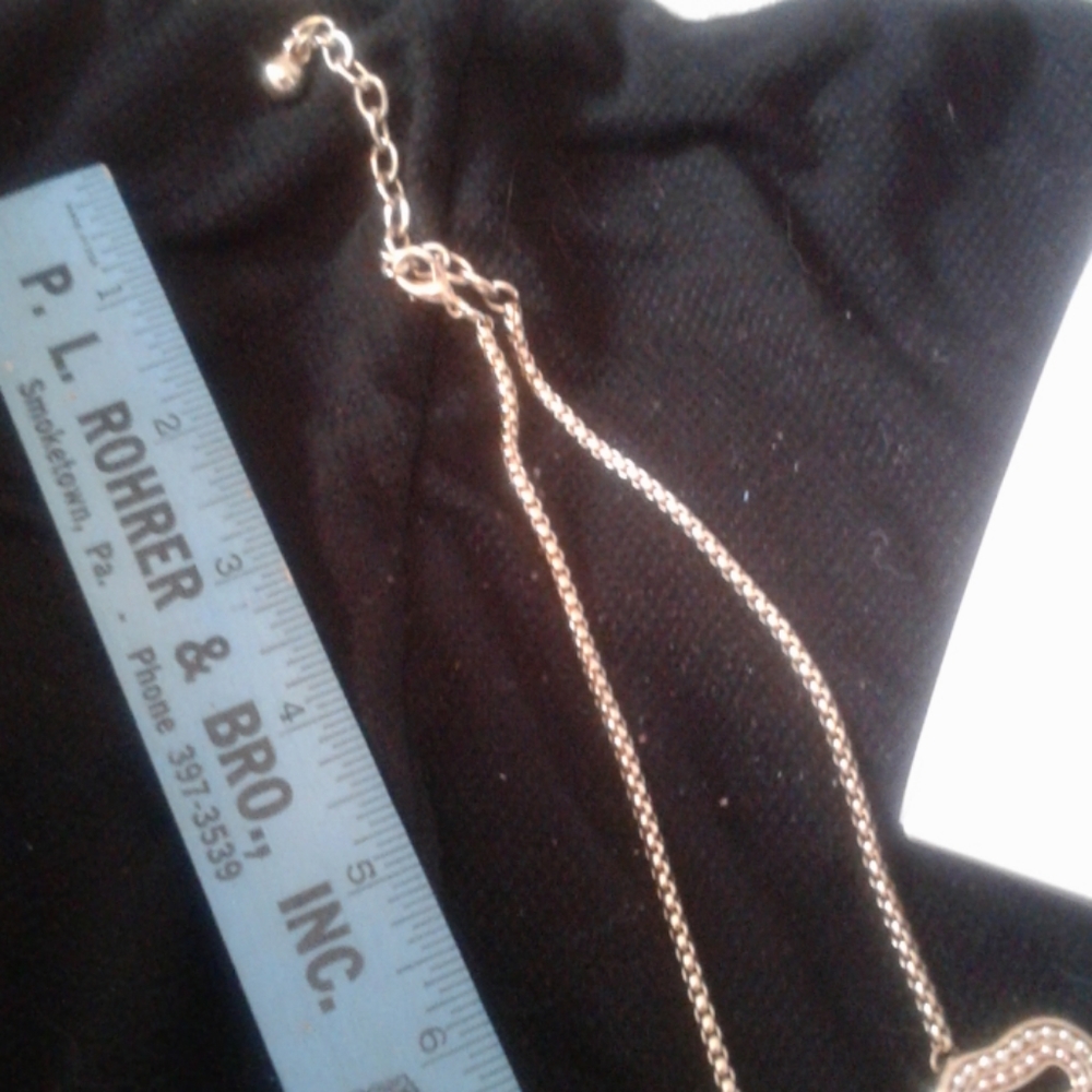 Neclace - Picture 3 of 4